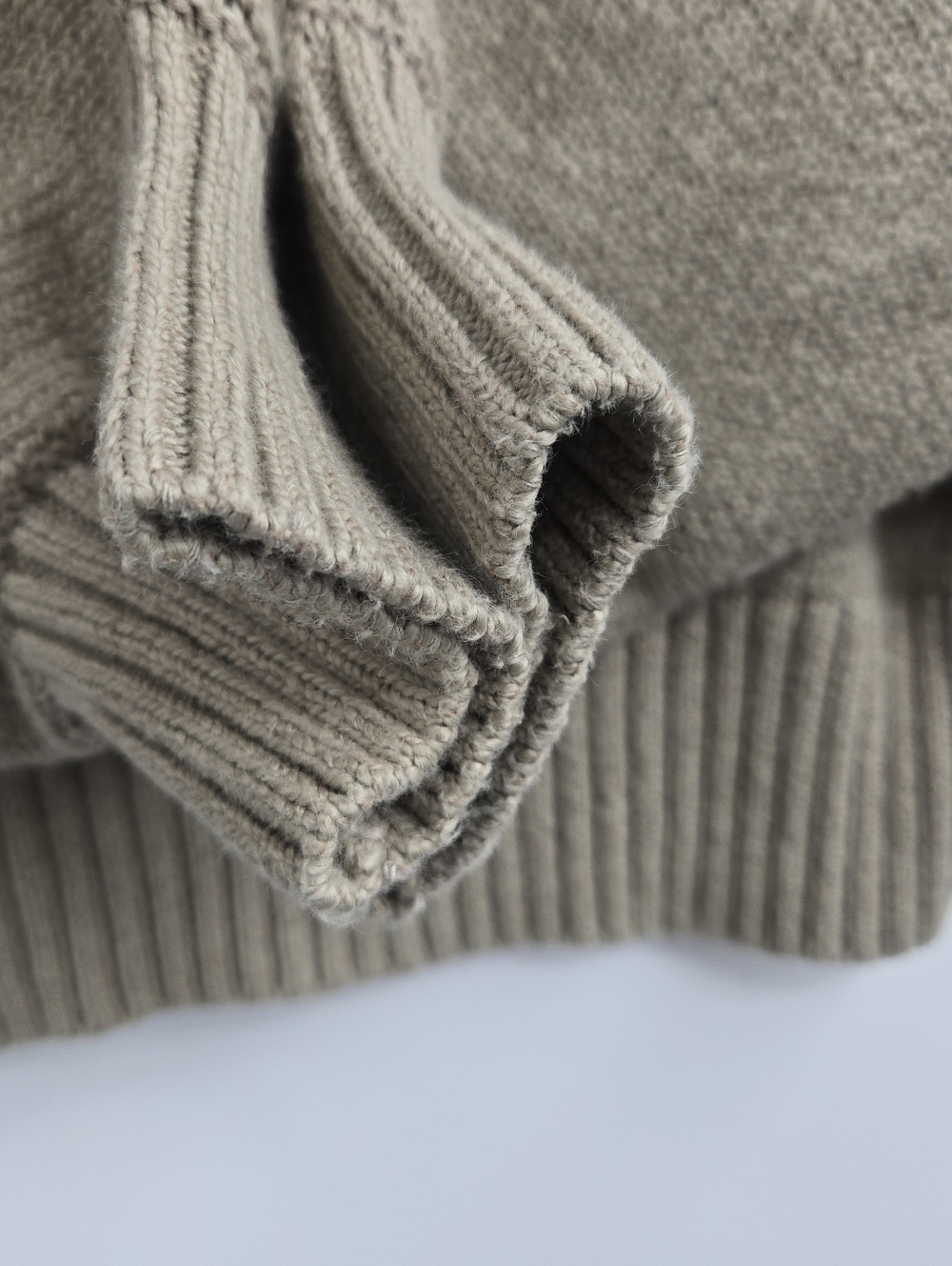 Brochu Walker Sweater Marlowe Taupe Tan‎ Cotton Cropped Henley - Picture 8 of 15